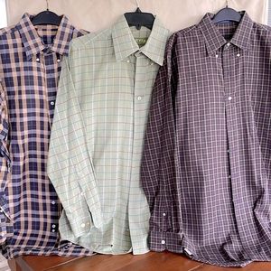 Orvis & 2 = 3 Men Medium long sleeve button down oxfords Freshly dry cleaned